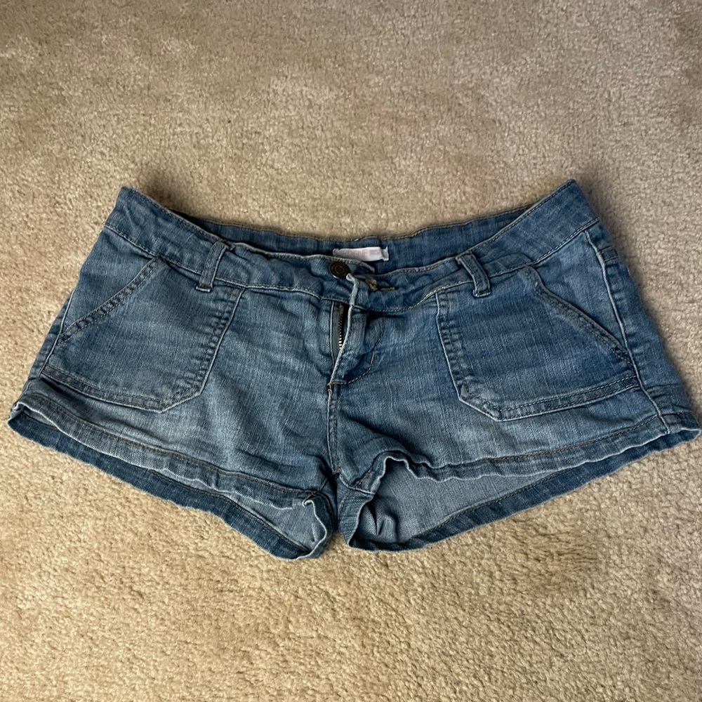 Dark Jean Shorts - 5 CAN
